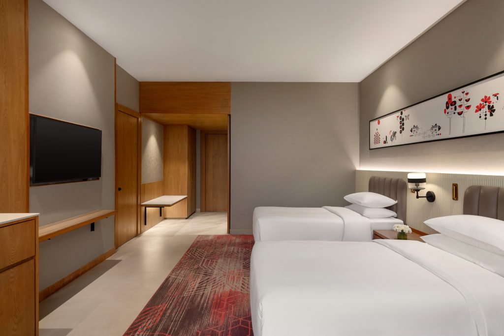 Crafting Captivating Headlines: Your awesome post title goes here Deluxe Twin Guest Room 1620925 1024x683 1